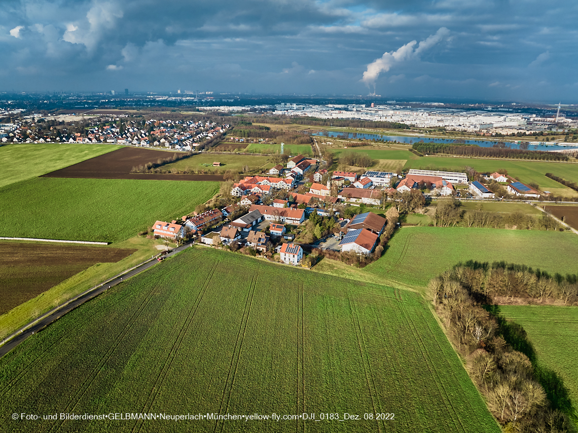 08.12.2022 - Quetschwerk - DEMOS-Wohnbau - Bauplatz in Gronsdorf 08.12.2022 - Quetschwerk - DEMOS-Wohnbau - Bauplatz in Gronsdorf